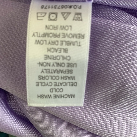 Night Gown - Picture 5 of 9